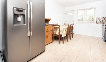 153 Cherry Hill Dr 2B, Bridgeport, CT 06606