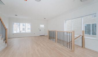 378 Atlantic Ave, Staten Island, NY 10305