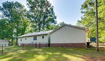 2455 Woodridge Dr, Asheboro, NC 27205