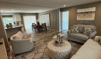 7381 Mars Hill Rd, Bauxite, AR 72011