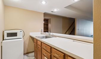 1123 SE Mallard Creek Dr, Ankeny, IA 50021