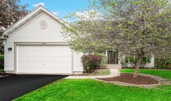1940 Waverly Ln, Algonquin, IL 60102