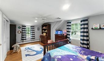 10 Mark Dr, Cranston, RI 02920