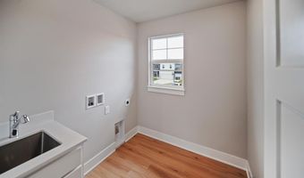 327 41st St SW, Altoona, IA 50009