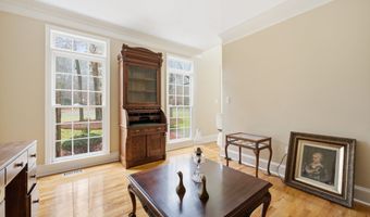 102 River Bottom Cir, Athens, GA 30606