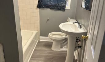 93 Morningside Dr, Albany, GA 31705