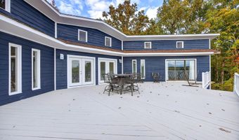 2543 Harbor View Rd, Camden, SC 29020