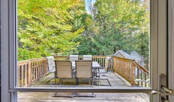 42 Lee Dr, Albion, ME 04910