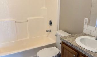 689 Cub Creek Rd, Appomattox, VA 24522