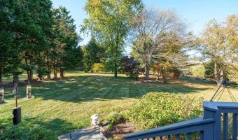 6 BLUEBERRY Ct, Hockessin, DE 19707