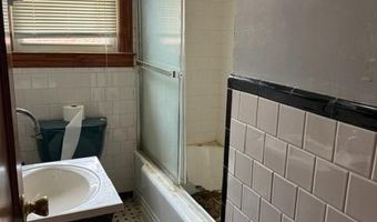 5724 FRANKLIN St, Baltimore, MD 21225