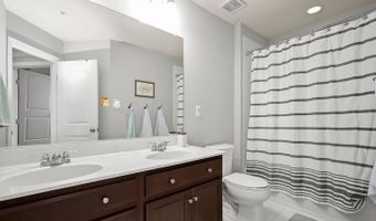 876 NANCY LYNN Ln, Arnold, MD 21012