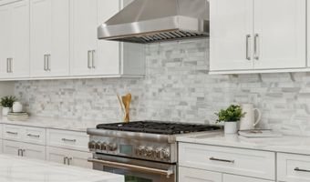 2150 N STAFFORD St, Arlington, VA 22207