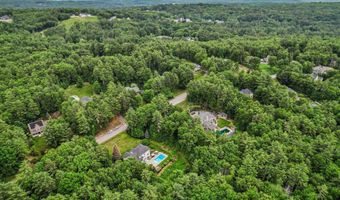 15 Strafford Ln, Bedford, NH 03110