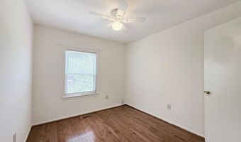 10240 ARIZONA Cir 33, Bethesda, MD 20817