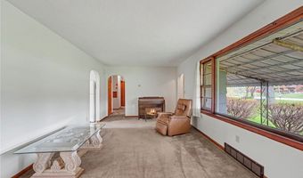 13211 Henskee Rd, Alden, NY 14004