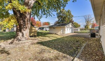 313 Glenn Rd, Albert Lea, MN 56007