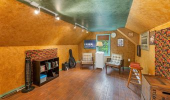 147 Hamwoods Rd, Alton, NH 03809