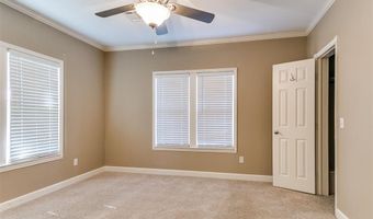 4604 N Peniel Ave, Bethany, OK 73008