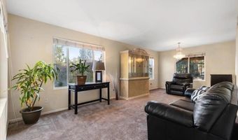 609 Jacks Creek Rd, Escondido, CA 92027
