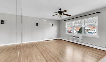 9 King James Ln, Atlantic Highlands, NJ 07716