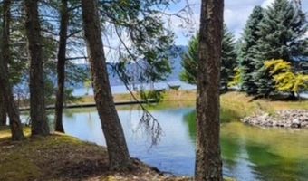 145 Cedar Dr, Bayview, ID 83803