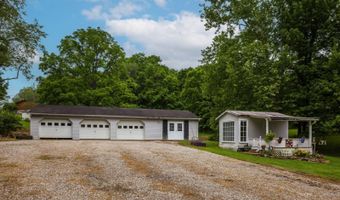 6475 Radford Rd, Athens, OH 45701