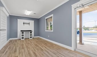 515 E Main St, Anna, OH 45302