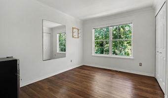 3037 Barclay Way, Ann Arbor, MI 48105