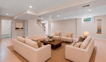 6023 WALHONDING Rd, Bethesda, MD 20816