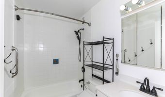 1128 Ala Napunani St 208, Honolulu, HI 96818