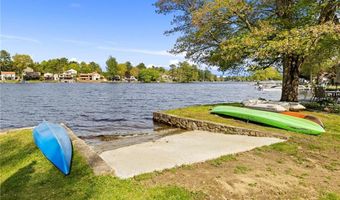 250 Shippee Plat Rd, Coventry, RI 02816
