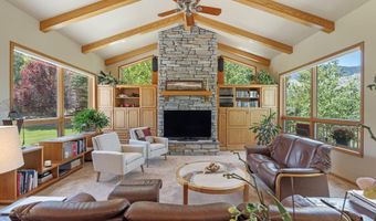 1030 Lakeside Dr, Gardnerville, NV 89460