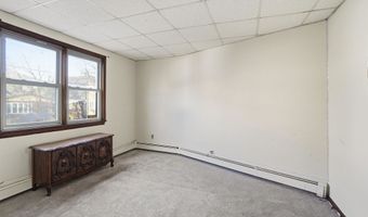 98 W 49TH St, Bayonne, NJ 07002