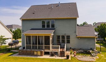 124 Restonwood Dr, Apex, NC 27539