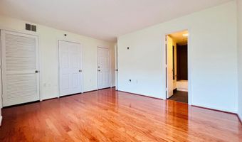 1301 N COURTHOUSE Rd 1107, Arlington, VA 22201