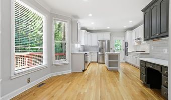 355 Chelsey Ct, Alpharetta, GA 30004