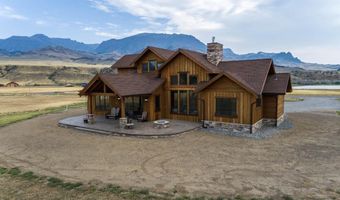 82 Big Creek Dr, Cody, WY 82414