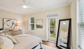 113 SEMINOLE Rd, Atlantic Beach, FL 32233