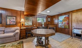 26 Warren Dr, Aberdeen, NJ 07747