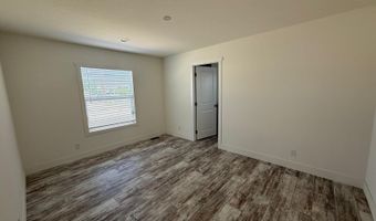 3 Bochee Rd, Apple Valley, CA 92307