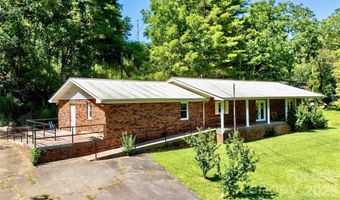 208 Murdock Rd, Bakersville, NC 28705