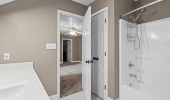 5014 Congressional Dr, Benton, AR 72019