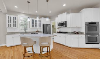 42706 CHISHOLM, Ashburn, VA 20148