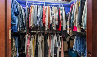 4027 E GLORY Ln, Appleton, WI 54913