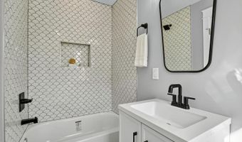4122 FERRY LANDING Rd, Alexandria, VA 22309