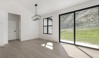 605 Rosewood Dr, Bellevue, ID 83313
