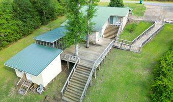 2684 LAKEVIEW Cir, Alford, FL 32420
