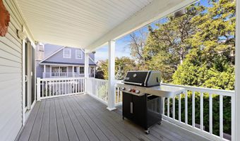 329 ESSEX Ave, Beach Haven, NJ 08008