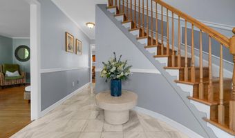 3716 KRYSIA Ct, Annandale, VA 22003